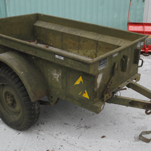 Trailer – M100 (Early Style)